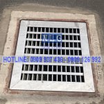 manhole2.jpg